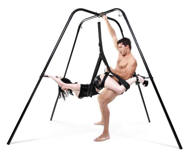 Liebesschaukel Ständer 180 kg belastbar Fantasy Swing Stand Pose 1